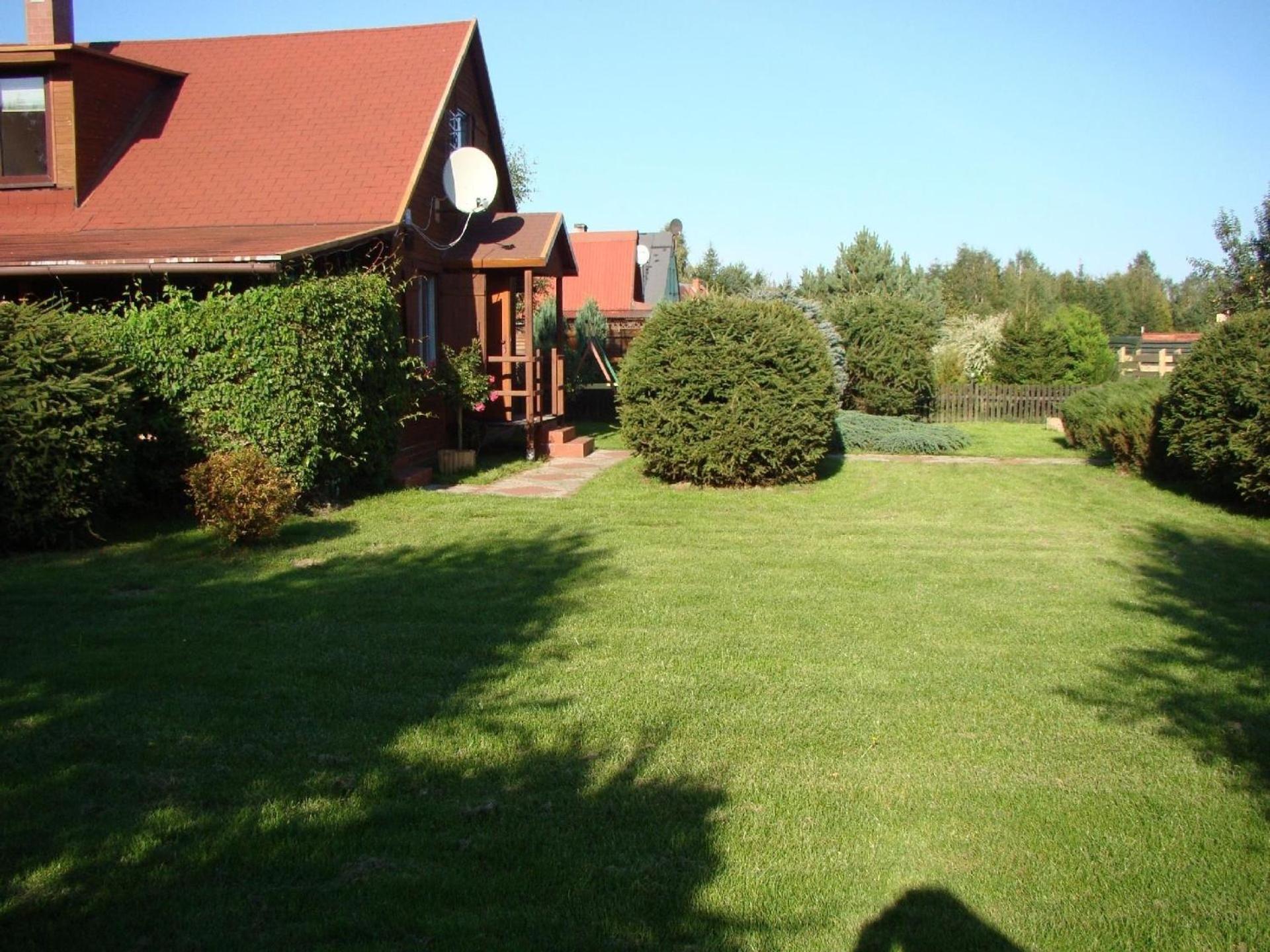 Holzhuette Mit Weitlaeufigem Garten Am Wald Villa Kopalino Dış mekan fotoğraf