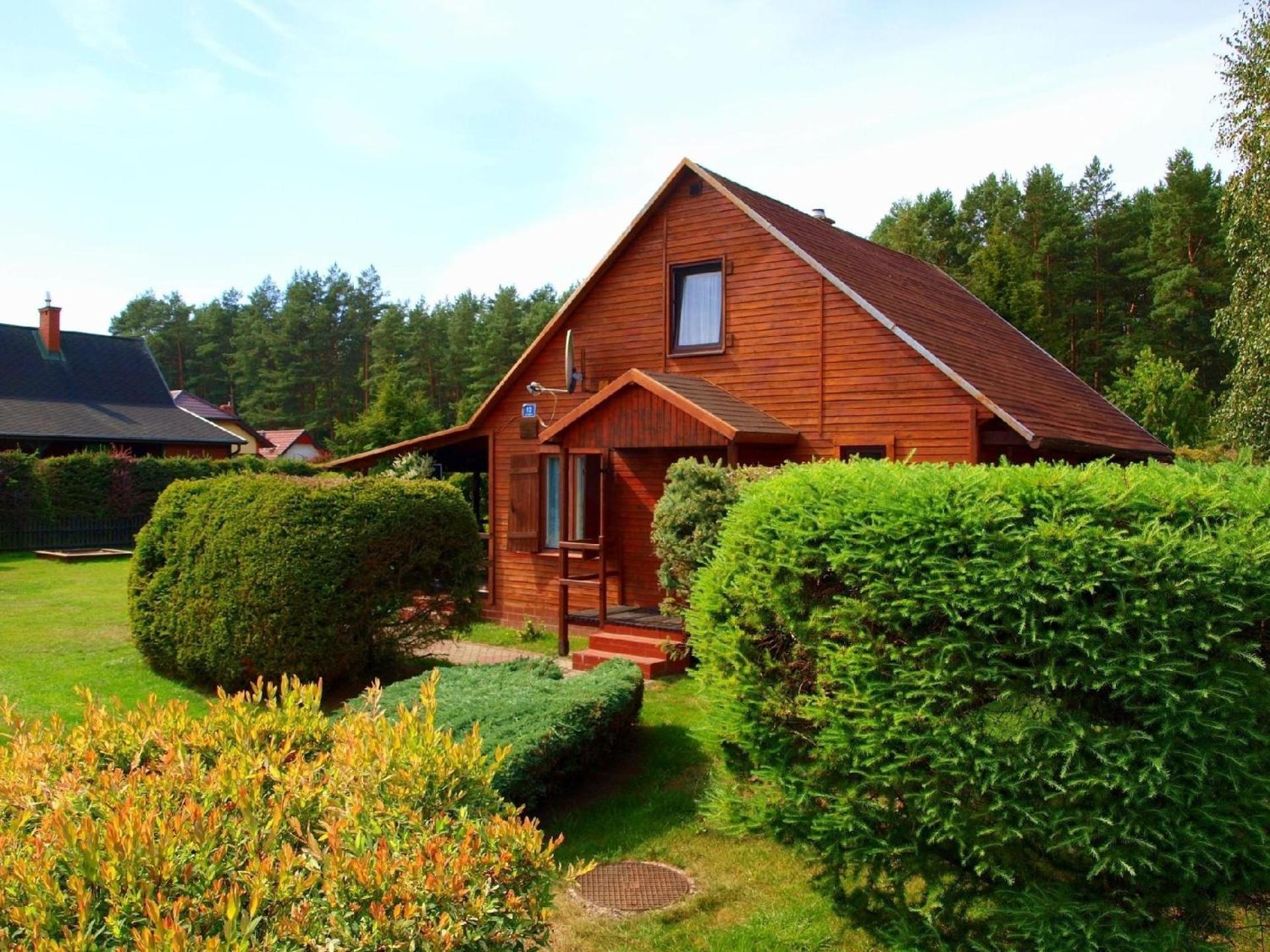 Holzhuette Mit Weitlaeufigem Garten Am Wald Villa Kopalino Dış mekan fotoğraf